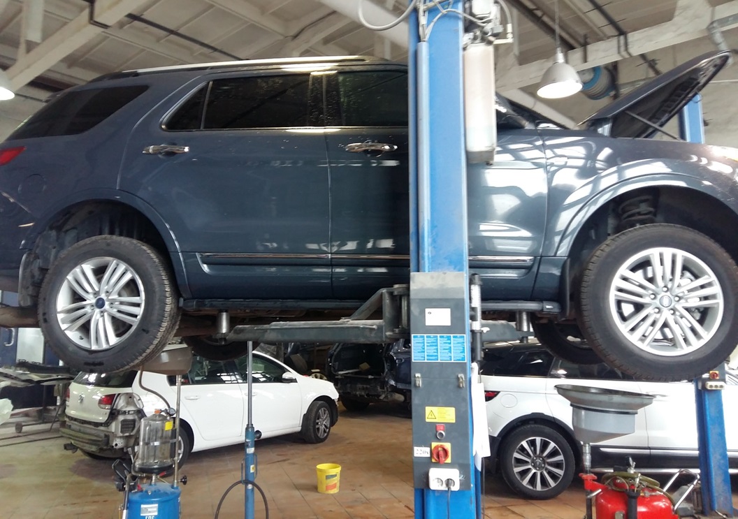 Подготовка автомобиля к замене масла в редукторе