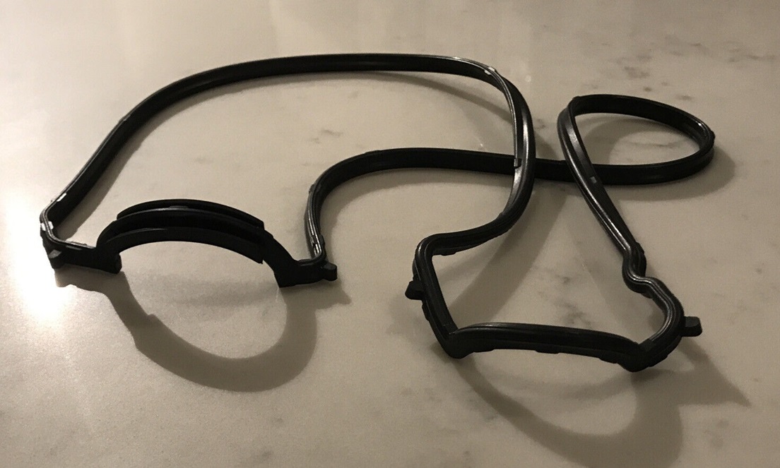 Новая прокладка клапанной крышки