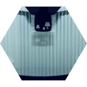 Новое ветровое стекло готово к монтажу