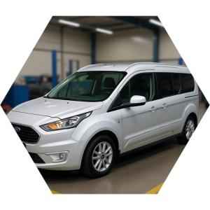 Форд Торнео Коннект после замены радиатора кондиционера в автотехцентре