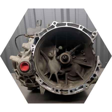 Коробка передач демонтирована для восстановления