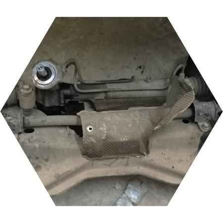 Выполняется ремонт рулевой рейки Форд Торнео Коннект