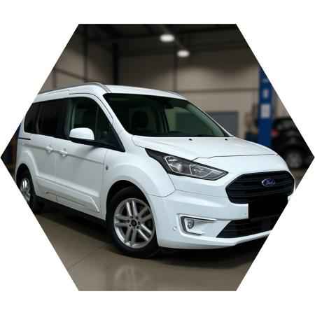 Форд Торнео Коннект после замены тормозных колодок в автотехцентре