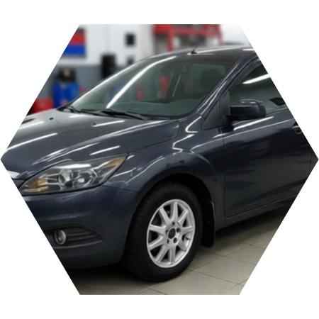 Форд Фокус в автотехцентре после замены ремня ГРМ