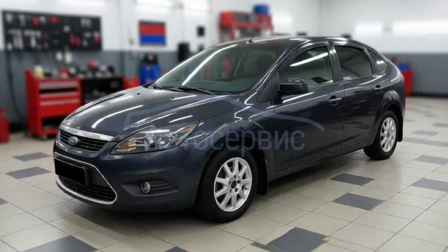 Форд Фокус в автотехцентре после замены ремня ГРМ