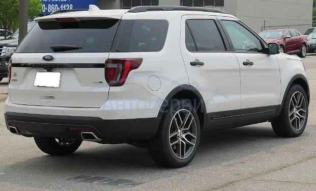 Эксплорер сзади