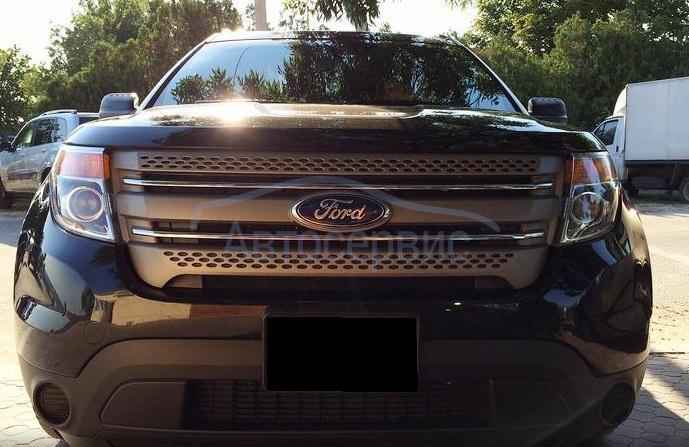 Эксплорер спереди